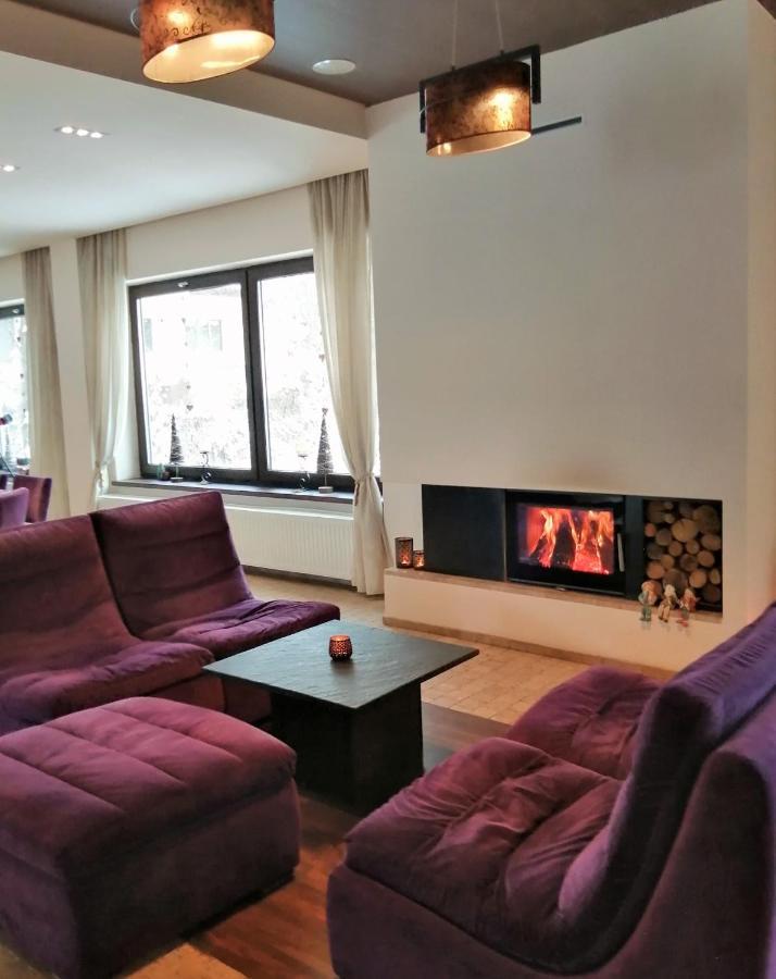 Greenhill Brasov Bagian luar foto
